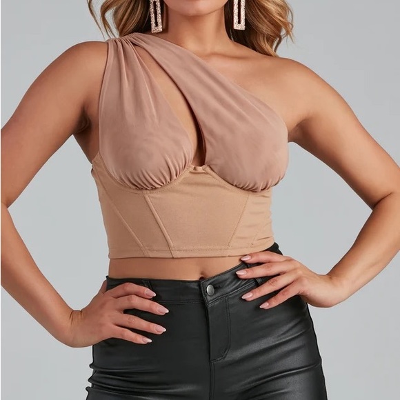 Nude Crème Corset Top - Picture 2 of 4